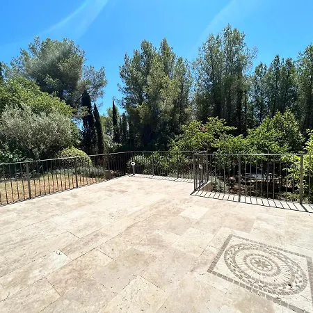Villa De Charme En Campagne Avec Piscine Privee Et Nature Luxuriante Le Beausset Extérieur photo